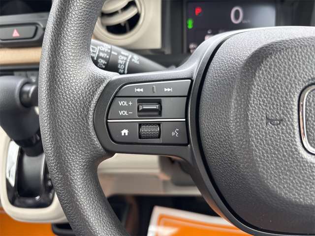 ホンダ Ｎ　ＢＯＸ ６６０ ファッションスタイル ２トーン R7年 (近畿) 99