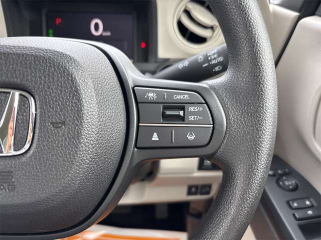 ホンダ Ｎ　ＢＯＸ ６６０ ファッションスタイル ２トーン R7年 (近畿) 99