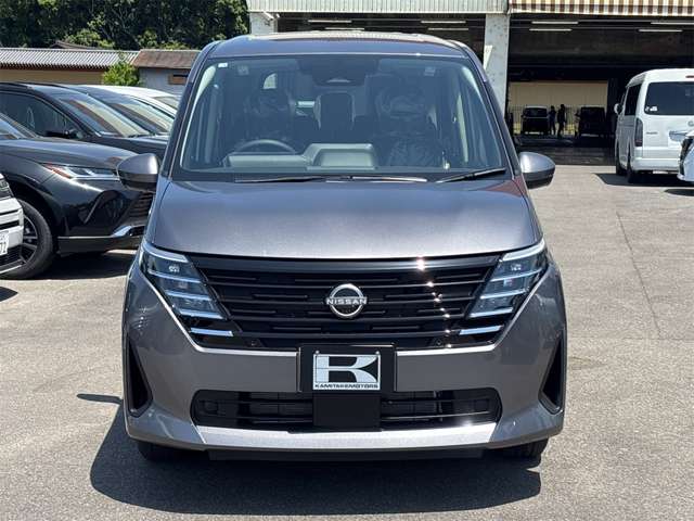 日産 セレナ ２．０ Ｘ R8年 (近畿) 99