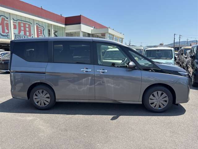 日産 セレナ ２．０ Ｘ R8年 (近畿) 99