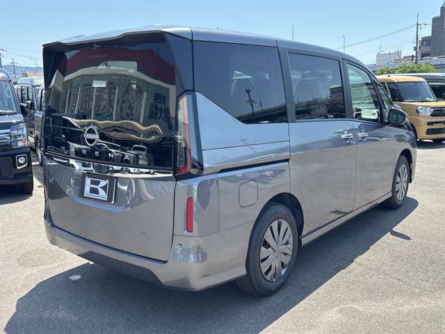 日産 セレナ ２．０ Ｘ R8年 (近畿) 99