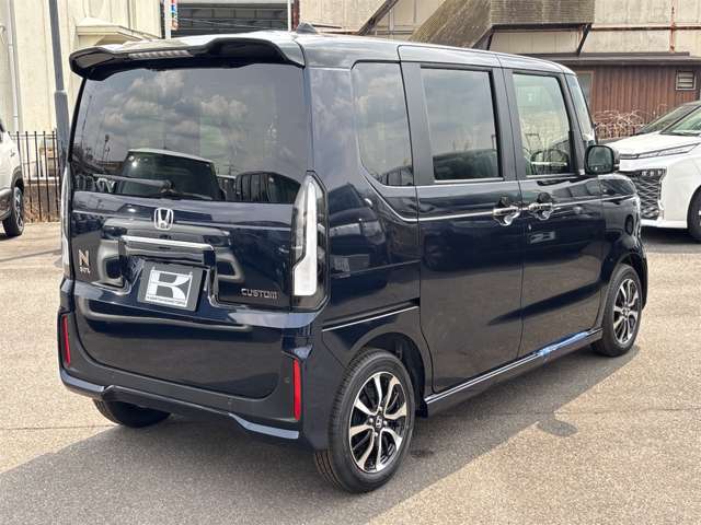 ホンダ Ｎ　ＢＯＸ カスタム ６６０ コーディネートスタイル ２トーン R7年 (近畿) 99