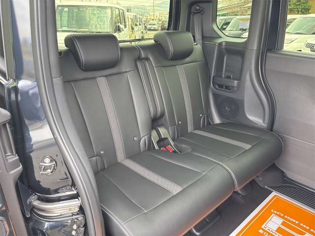 ホンダ Ｎ　ＢＯＸ カスタム ６６０ コーディネートスタイル ２トーン R7年 (近畿) 99