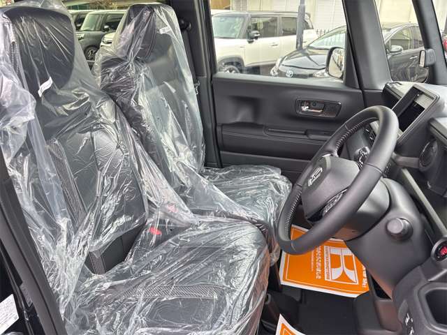 ホンダ Ｎ　ＢＯＸ カスタム ６６０ コーディネートスタイル ２トーン R7年 (近畿) 99