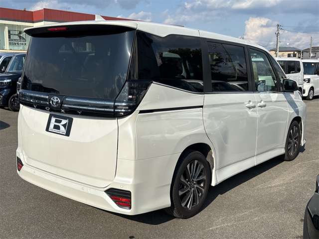 トヨタ ヴォクシー ２．０ Ｓ－Ｚ R7年 (近畿) 99