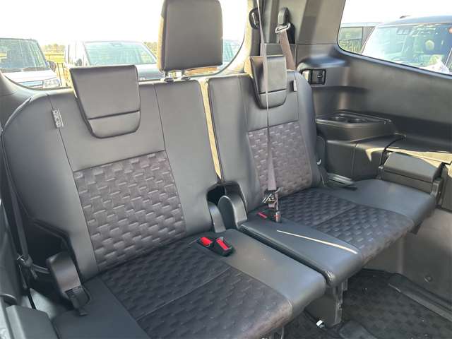 トヨタ ヴォクシー ２．０ Ｓ－Ｚ R7年 (近畿) 99