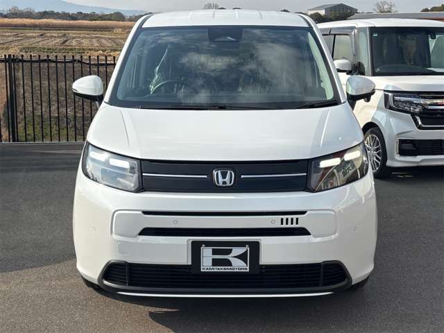 ホンダ フリード　ハイブリッド １．５ Ｅ：ＨＥＶ エアー ＥＸ R7年 (近畿) 99