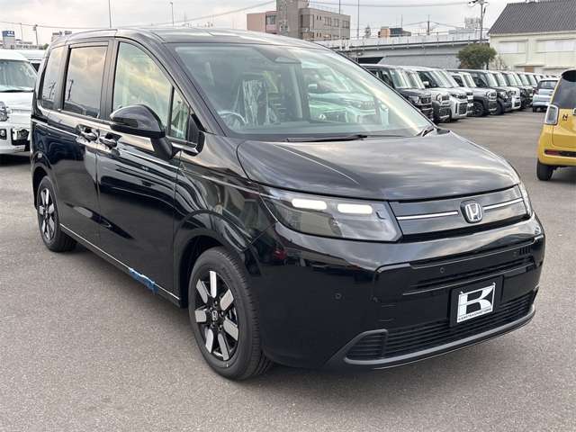 ホンダ フリード　ハイブリッド １．５ Ｅ：ＨＥＶ エアー ＥＸ R7年 (近畿) 99