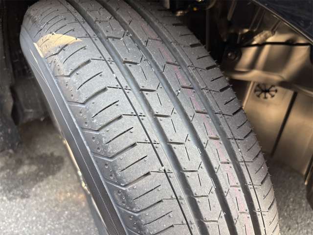ホンダ フリード　ハイブリッド １．５ Ｅ：ＨＥＶ エアー ＥＸ R8年 (近畿) 99