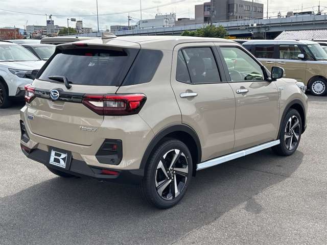 ダイハツ ロッキー １．２ プレミアム Ｇ ＨＥＶ R7年 (近畿) 99
