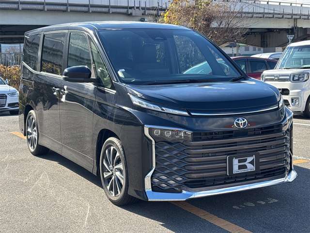 トヨタ ヴォクシー ２．０ Ｓ－Ｚ R6年 (近畿) 99