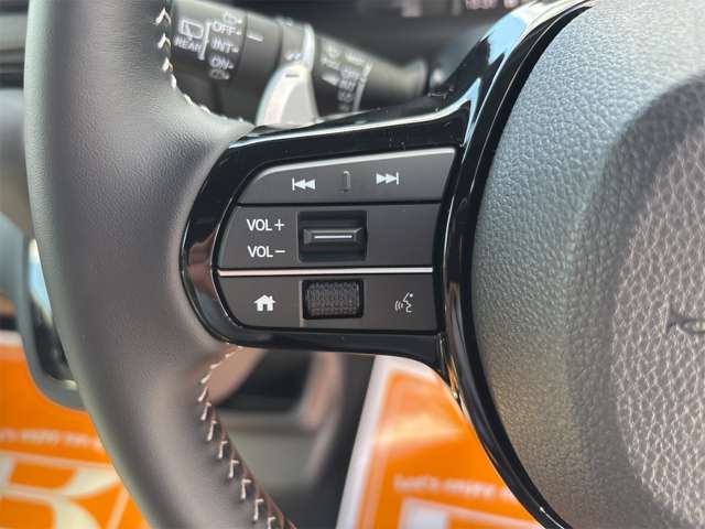 ホンダ Ｎ　ＢＯＸ カスタム ６６０ ターボ コーディネートスタイル ２トーン R7年 (近畿) 99