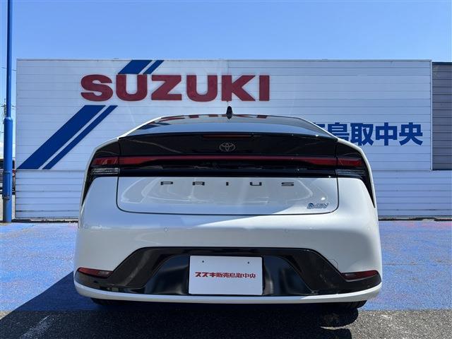 トヨタ プリウス ２．０ Ｚ Ｅ－ＦＯＵＲ ４ＷＤ R8年 (中国) 99