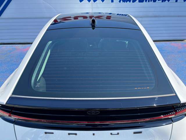 トヨタ プリウス ２．０ Ｚ Ｅ－ＦＯＵＲ ４ＷＤ R8年 (中国) 99