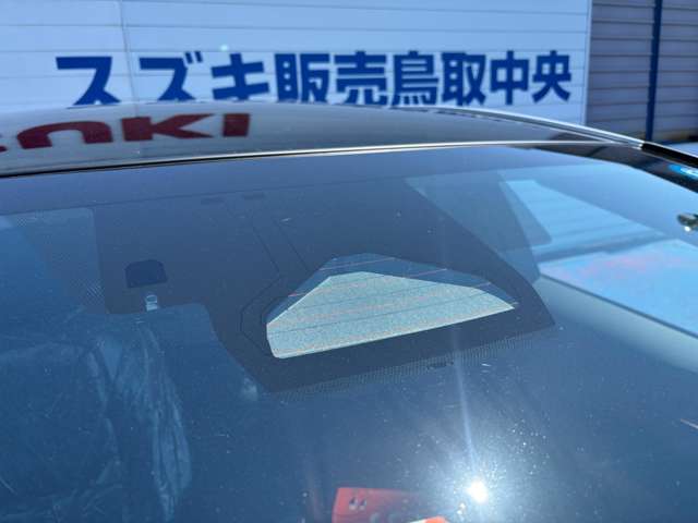 トヨタ プリウス ２．０ Ｚ Ｅ－ＦＯＵＲ ４ＷＤ R8年 (中国) 99
