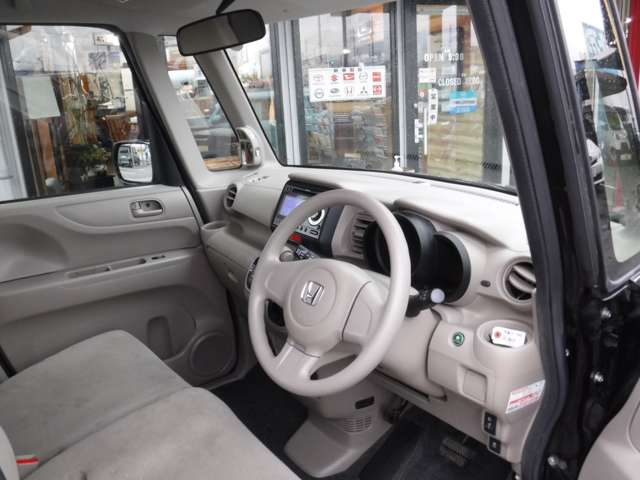 ホンダ Ｎ　ＢＯＸ ６６０ Ｇ H26年 (関東) 99