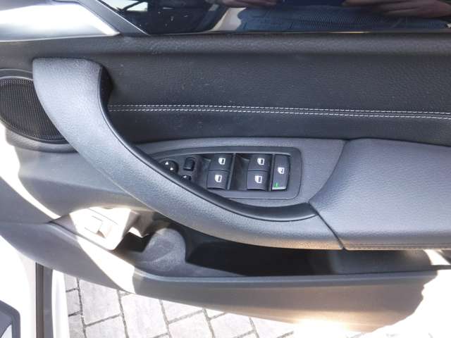 ＢＭＷ Ｘ１ Ｘドライブ １８Ｄ Ｘライン ４ＷＤ H29年 (関東) 99