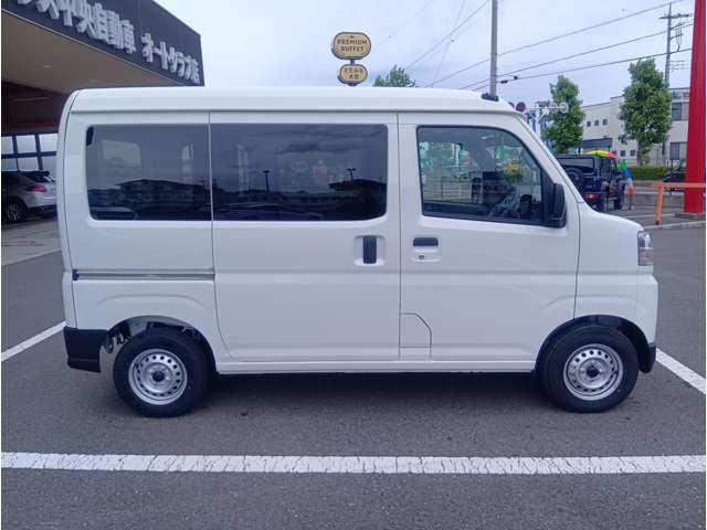 ダイハツ ハイゼットカーゴ ６６０ デラックス R7年 (関東) 99