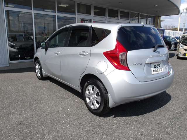 日産 ノート １．２ Ｘ ＦＯＵＲ ４ＷＤ H27年 (関東) 99