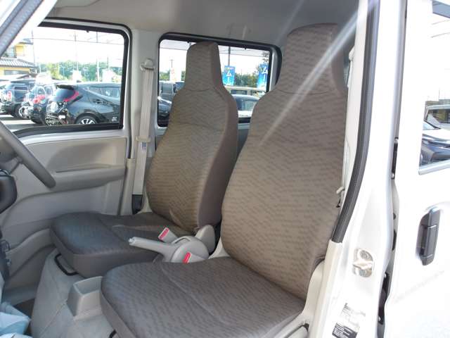 日産 ＮＶ１００クリッパー ６６０ ＤＸ セーフティパッケージ ハイルーフ ５ＡＧＳ車 R3年 (関東) 99