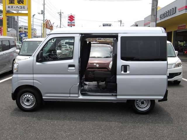 ダイハツ ハイゼットカーゴ ６６０ デラックス R6年 (関東) 99