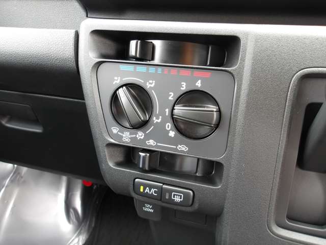 ダイハツ ハイゼットカーゴ ６６０ デラックス R6年 (関東) 99