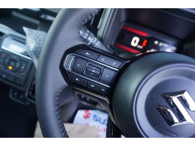スズキ スペーシア ６６０ カスタム ハイブリッド ＸＳ R7年 (関東) 99
