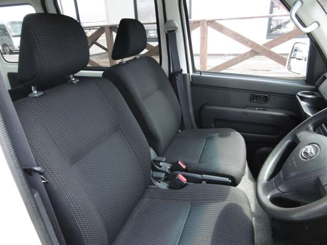 ダイハツ ハイゼットカーゴ ６６０ クルーズ ＳＡＩＩＩ ハイルーフ ４ＷＤ H30年 (甲信越・北陸) 99