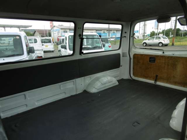 マツダ ボンゴバン １．８ ＤＸ 低床 ハイルーフ ４ＷＤ H30年 (甲信越・北陸) 99