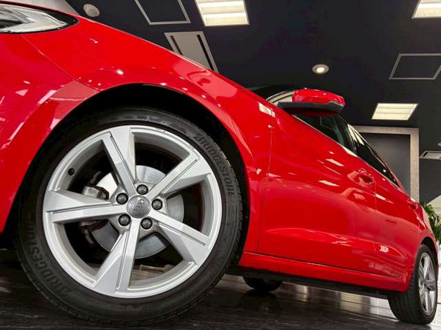 アウディ Ａ１　スポーツバック ３５ ＴＦＳＩ アドバンスト R2年 (甲信越・北陸) 99