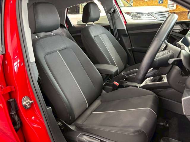 アウディ Ａ１　スポーツバック ３５ ＴＦＳＩ アドバンスト R2年 (甲信越・北陸) 99