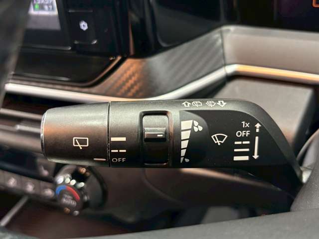 日産 ノート １．２ Ｘ ＦＯＵＲ ４ＷＤ R4年 (甲信越・北陸) 99