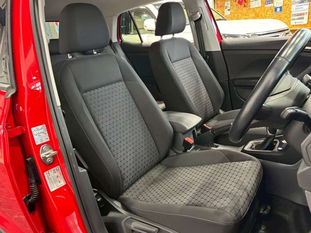 フォルクスワーゲン Ｔ－ＣＲＯＳＳ ＴＳＩ アクティブ R3年 (甲信越・北陸) 99