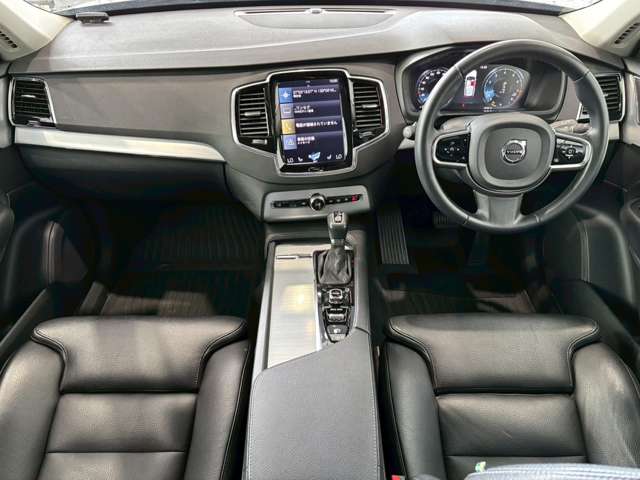 ボルボ ＸＣ９０ Ｔ５ ＡＷＤ モメンタム ４ＷＤ H28年 (甲信越・北陸) 99