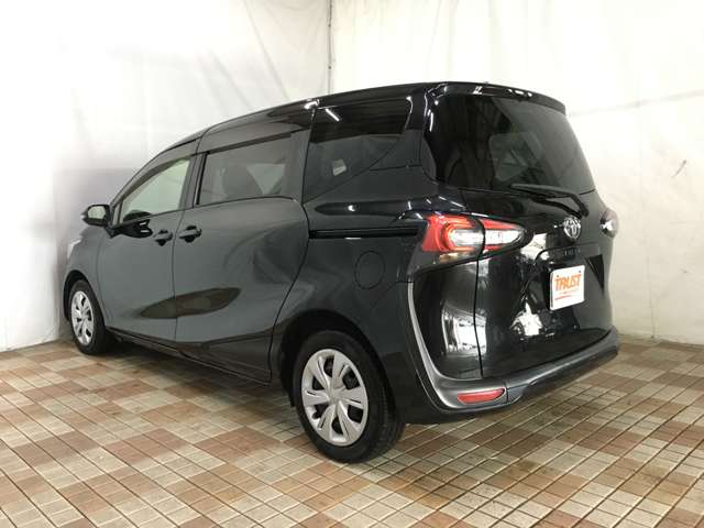 トヨタ シエンタ １．５ ファンベース Ｘ R1年 (甲信越・北陸) 99