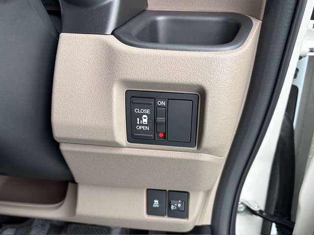 ホンダ Ｎ　ＢＯＸ ジョイ ６６０ モノトーン R7年 (甲信越・北陸) 99