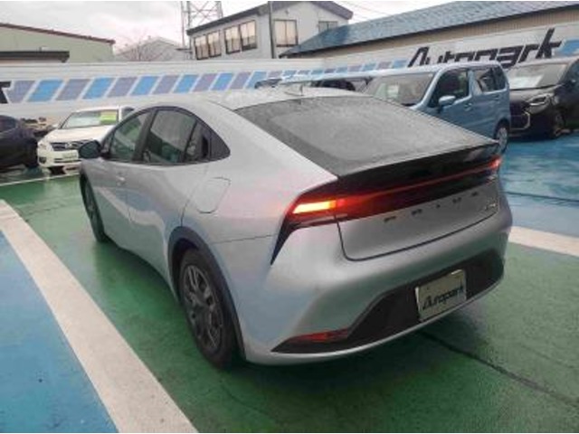 トヨタ プリウス １．８ Ｘ R7年 (甲信越・北陸) 99