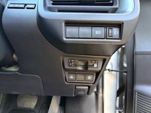 トヨタ プリウス １．８ Ｘ R7年 (甲信越・北陸) 99