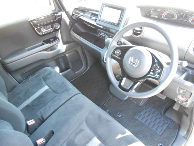 ホンダ Ｎ　ＢＯＸ カスタム ６６０ Ｌ R3年 (甲信越・北陸) 99