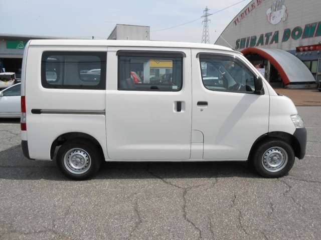 トヨタ タウンエースバン １．５ ＤＸ ４ＷＤ R2年 (甲信越・北陸) 99
