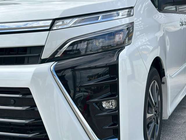トヨタ ヴォクシー ２．０ ＺＳ 煌ＩＩＩ R3年 (甲信越・北陸) 99