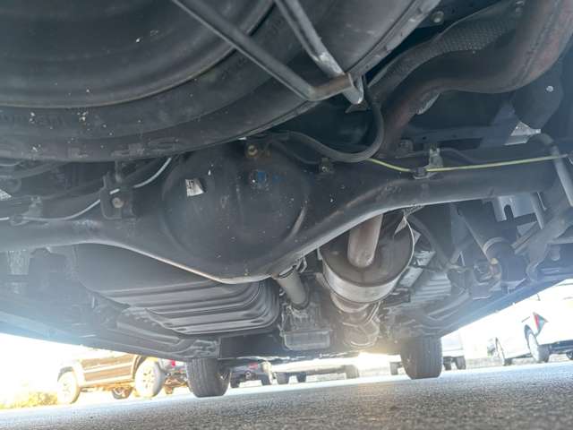 トヨタ ハイエースバン ３．０ スーパーＧＬ ロング ディーゼルターボ H23年 (甲信越・北陸) 99