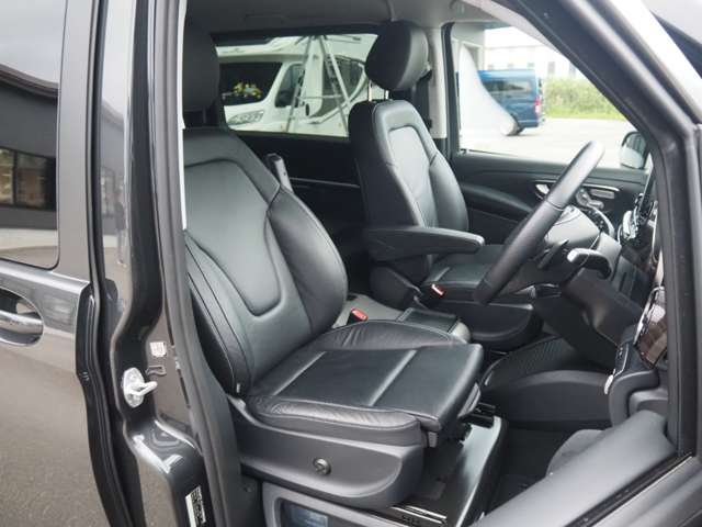メルセデスベンツ Ｖクラス Ｖ２２０ Ｄ アバンギャルド ロング ディーゼルターボ R4年 (甲信越・北陸) 99