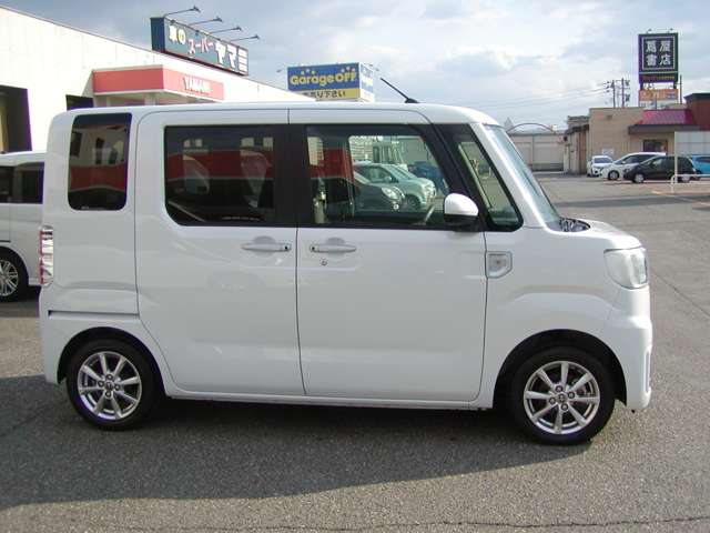 トヨタ ピクシス　メガ ６６０ Ｌ ＳＡＩＩＩ R4年 (甲信越・北陸) 99