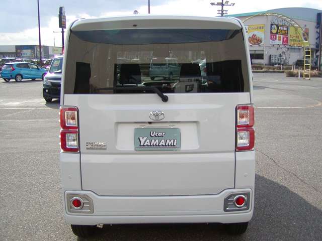 トヨタ ピクシス　メガ ６６０ Ｌ ＳＡＩＩＩ R4年 (甲信越・北陸) 99