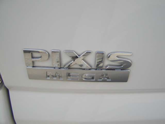 トヨタ ピクシス　メガ ６６０ Ｌ ＳＡＩＩＩ R4年 (甲信越・北陸) 99