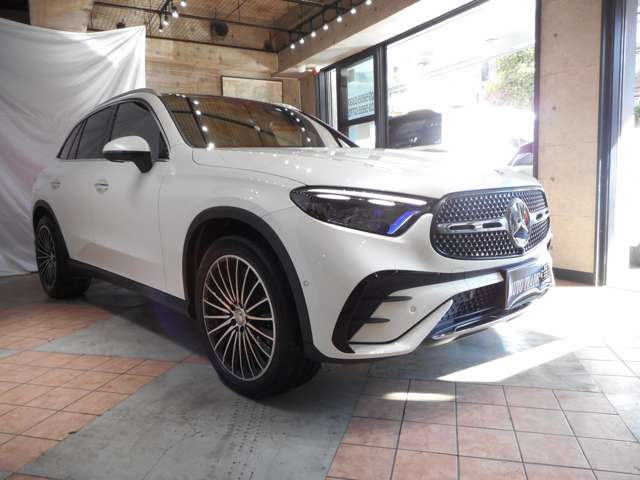 メルセデスベンツ ＧＬＣクラス ２２０ Ｄ ４マチック （ＩＳＧ搭載モデル） ＡＭＧラインパッケージ ディーゼルターボ ４ＷＤ R5年 (関東) 99