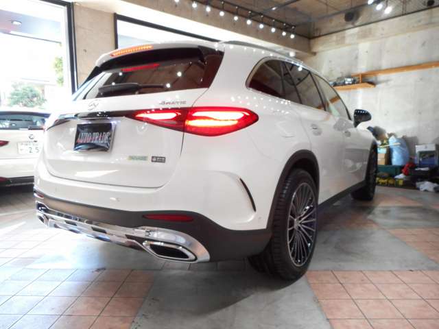メルセデスベンツ ＧＬＣクラス ２２０ Ｄ ４マチック （ＩＳＧ搭載モデル） ＡＭＧラインパッケージ ディーゼルターボ ４ＷＤ R5年 (関東) 99