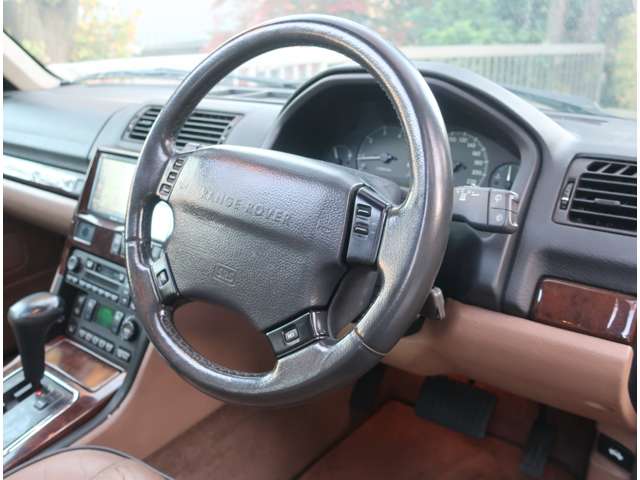 ランドローバー レンジローバー ４．６ ＨＳＥ ４ＷＤ H14年 (関東) 99