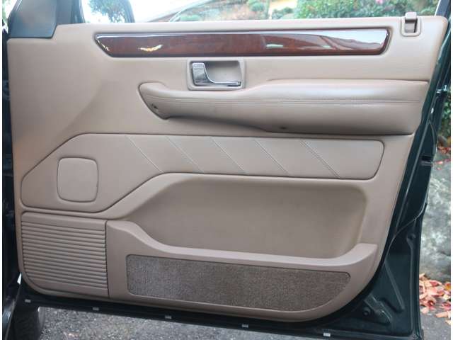 ランドローバー レンジローバー ４．６ ＨＳＥ ４ＷＤ H14年 (関東) 99